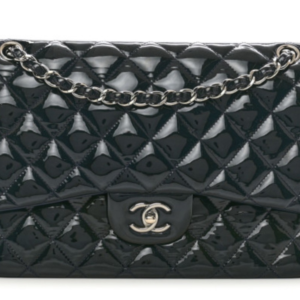 ‼️SOLD‼️ CHANEL Patent Quilted Jumbo Double Flap